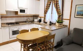 Clasico y funcional apartamento centro bilbao by urban hosts