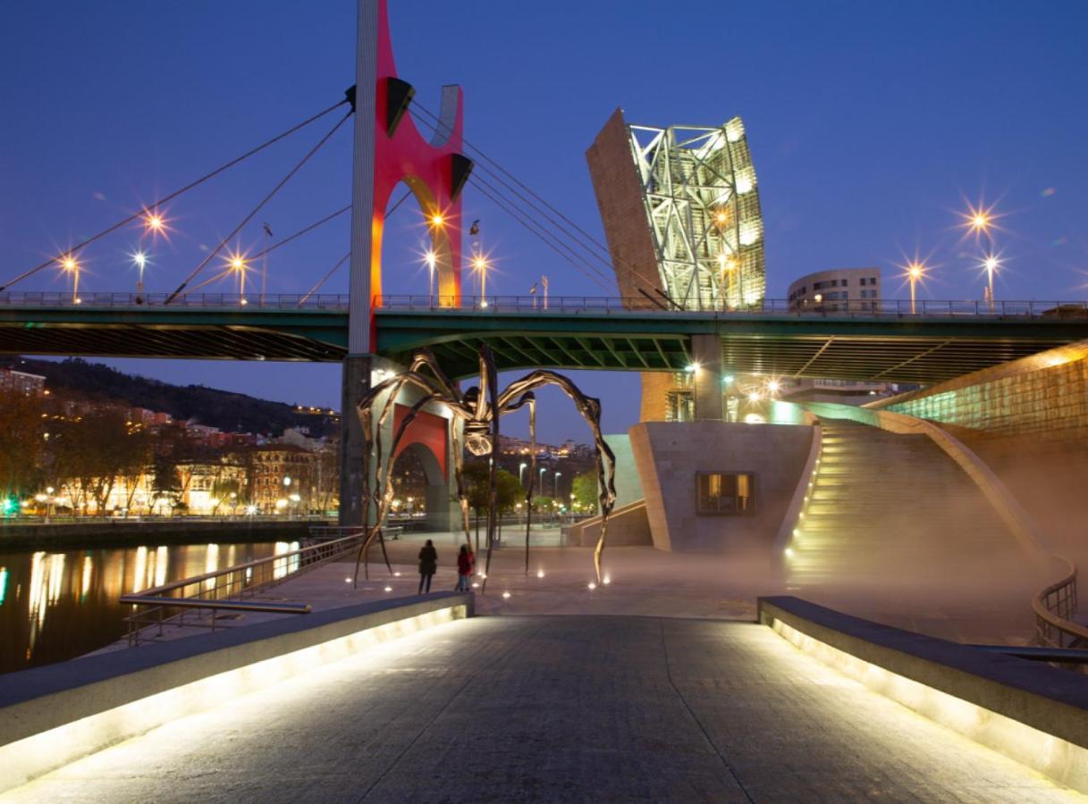 Clasico y funcional apartamento centro bilbao by urban hosts Exterior foto